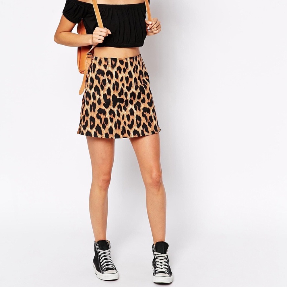 ASOS mini satin leopard skirt, never before worn!